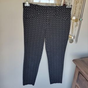 Gap black cropped pants size 6R